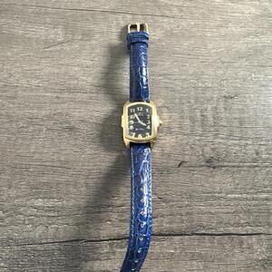 INVICTA WATCH WOMENS 0685 SPECIAL EDITION TRITNITE NIGHT GLOW GOLD TONE Blue